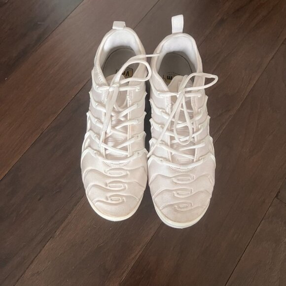 Nike Air VaporMax Plus sneaker shoes - Picture 3 of 9